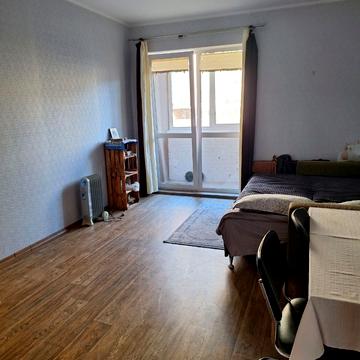 Метрологічна вул., 23