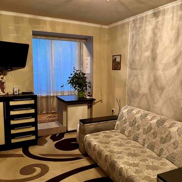 Владислава Веливока вул., 9
