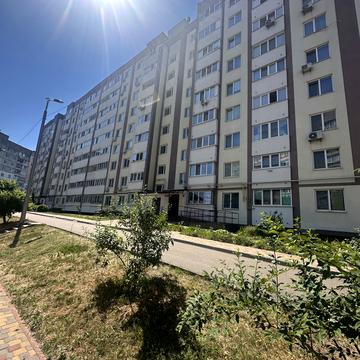 Банкова вул., 32
