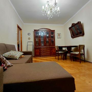Героїв Дніпра вул., 77