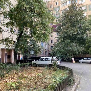 Сонячний мікрорайон вул., 11