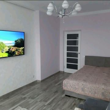 Під Голоском вул., 8