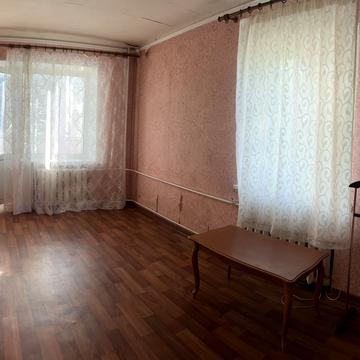 Ялтинська вул., 14