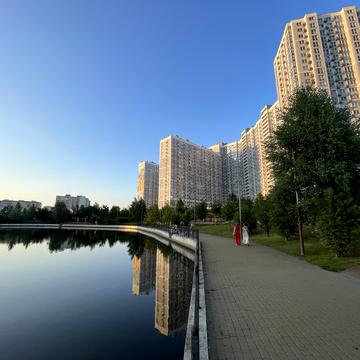 Ревуцького вул., 40-В