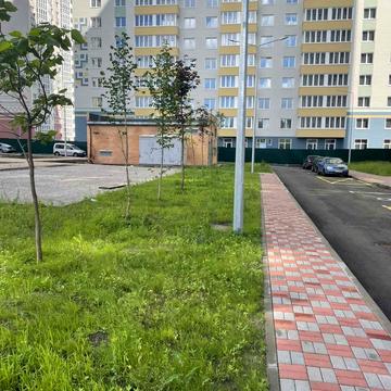 Бориса Гмирі вул., 22-Б