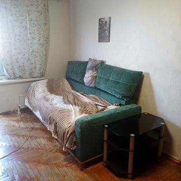Симиренка вул., 28