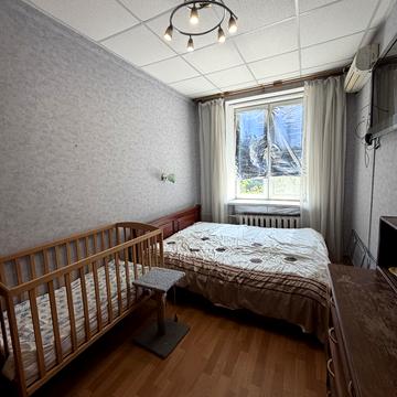Незалежної України вул. (40 років Радянської України), 7