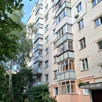 Михайла Грушевського просп. (1 Травня), 169