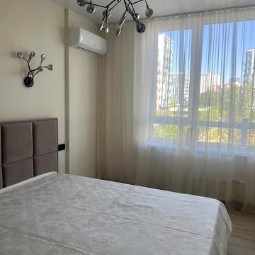 Тадея Рильського бульв., 5