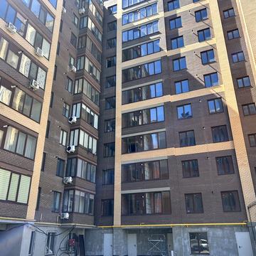 Михайла Грушевського вул., (Будинок 6)