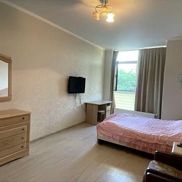 Французький бульв., 60б