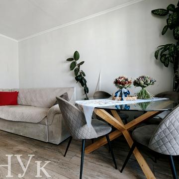 Яреми вул., 16