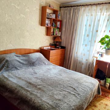 Метробудівська вул., 3
