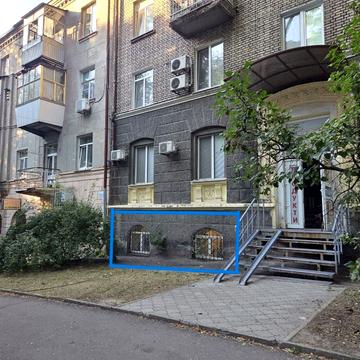 Левка Лукяненка вул. (Василя Жуковського), 2є