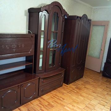 В'ячеслава Чорновола вул., 8