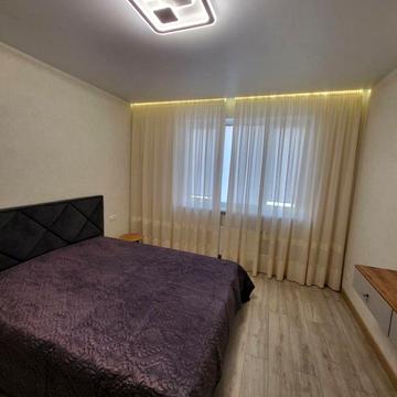 Андрія Аболмасова вул. (Панельна), 7