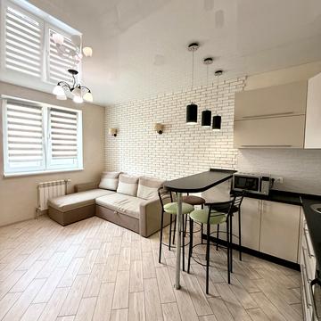 Юрія Кондратюка вул., 7