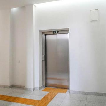 Ярослава Ярославенка вул., 30