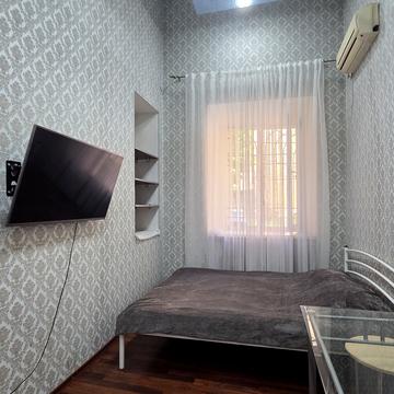Ніжинська вул., 56