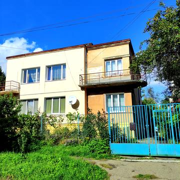 Похила вул., 12