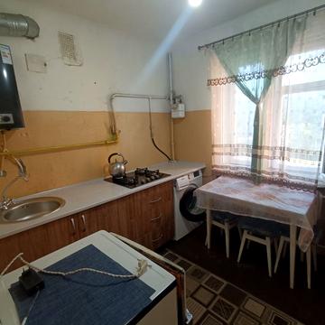 Камянецька вул., 67