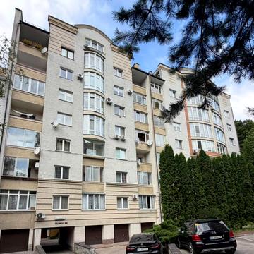Кубанська вул., 21