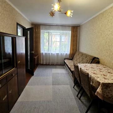 Малиновського вул., 36