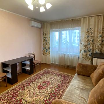 Архітектора Вербицького вул., 24