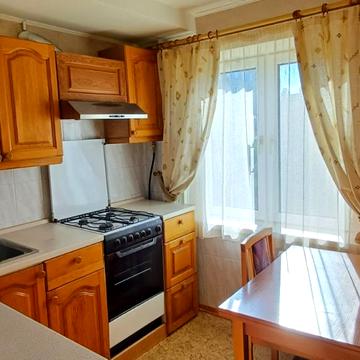 Борщагівська вул., 2
