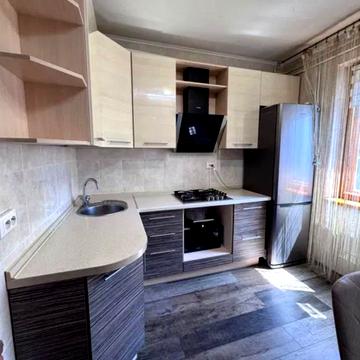 Петра Григоренка просп., 7-В