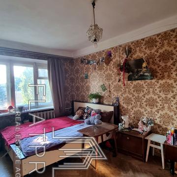 Лесі Українки бульв., 24-Б