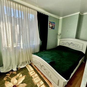Михайлівська вул., 31