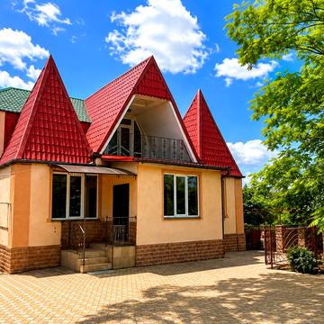 Гагаріна вул., 75