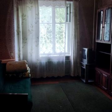 Пастера вул., 18