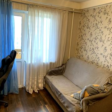 Йорданська вул. (Лайоша Гавро), 8