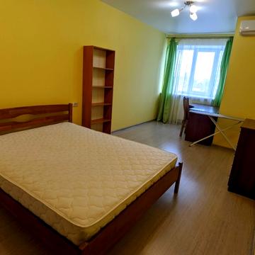 Патріарха Мстислава Скрипника вул. (Миколи Островського), 48-А