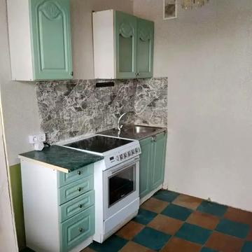 Донецьке шосе, 12
