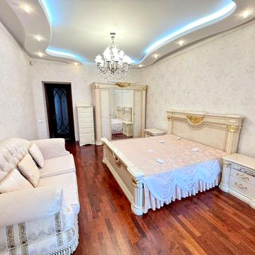 Володимира Івасюка просп. (Героїв Сталінграду), 6