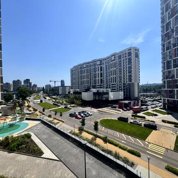Микільсько-Слобідська вул., 8