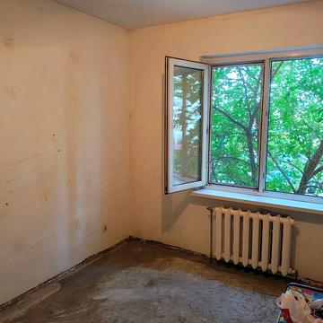 Милославська вул., 8