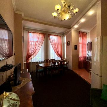 Миколи Костомарова вул., 20