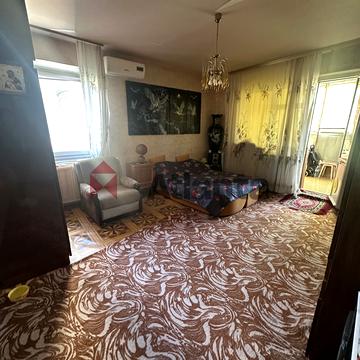 Кримська вул., 82