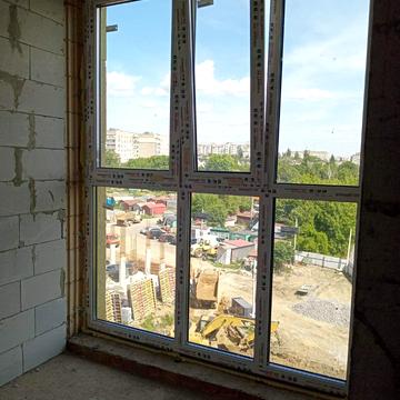 Андрія Первозванного вул. (Стахурського), 80