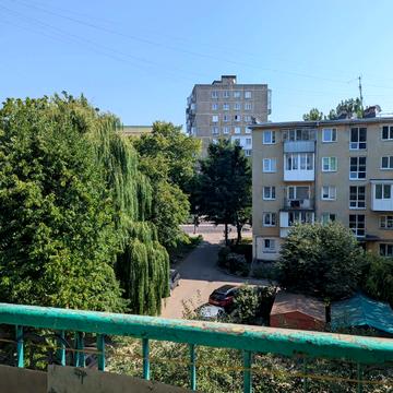 Пасічна вул., 74