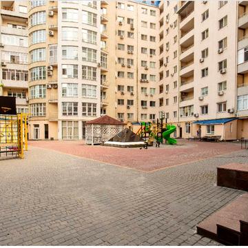 Французький бульв., 9