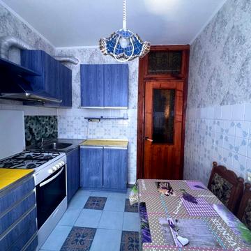 Гетьмана Павла Полуботка вул., 15