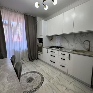 Героя України Олександра Щербанюка вул. (Василя Чапаєва), 77