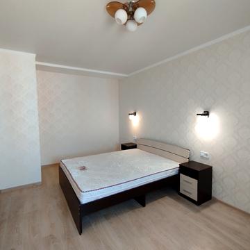Перлинна вул., 8