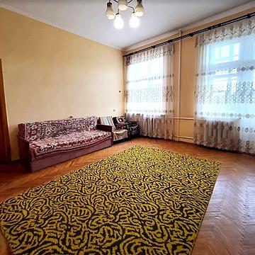 Варшавська вул. (Ширшова), 48