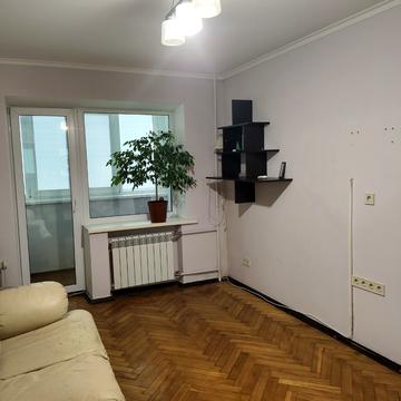 Червоної Калини просп. (Володимира Маяковського), 12-В